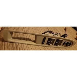 2013 Chevy Traverse Driver Master Power Window Switch Bezel OEM